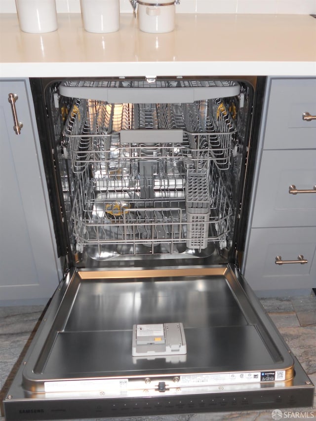 700 12th Ave Unit 2, San Francisco, CA 94118 - kitchen view of dishwashing machine