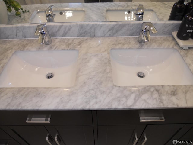 700 12th Ave Unit 2, San Francisco, CA 94118 - bathroom with double vanity