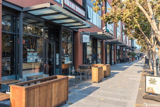 250 King St Unit 536, San Francisco, CA 94107 - view of property's community