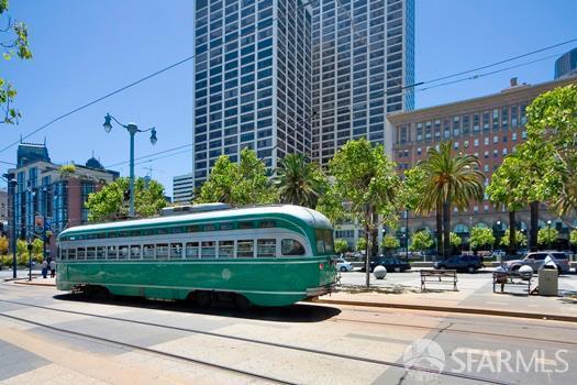 250 King St Unit 536, San Francisco, CA 94107 - view of building exterior
