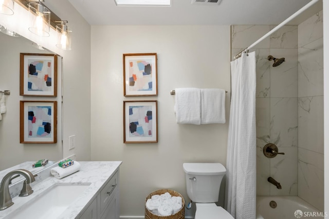 281 Polaris Way, Daly City, CA 94014 - bathroom with vanity and shower / bath combo