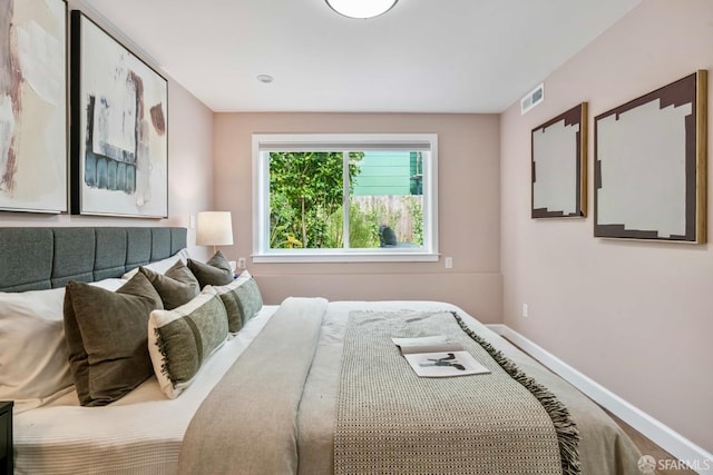 1210 40th Ave, San Francisco, CA 94122 - bedroom with baseboards