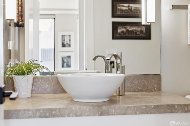 611 Washington St Unit 2505, San Francisco, CA 94111 - bathroom with vanity