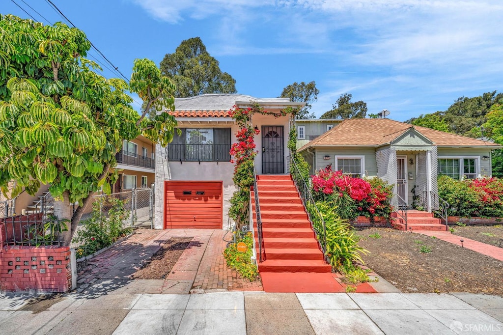 2375 Humboldt Ave, Oakland, CA 94601 - photo 1