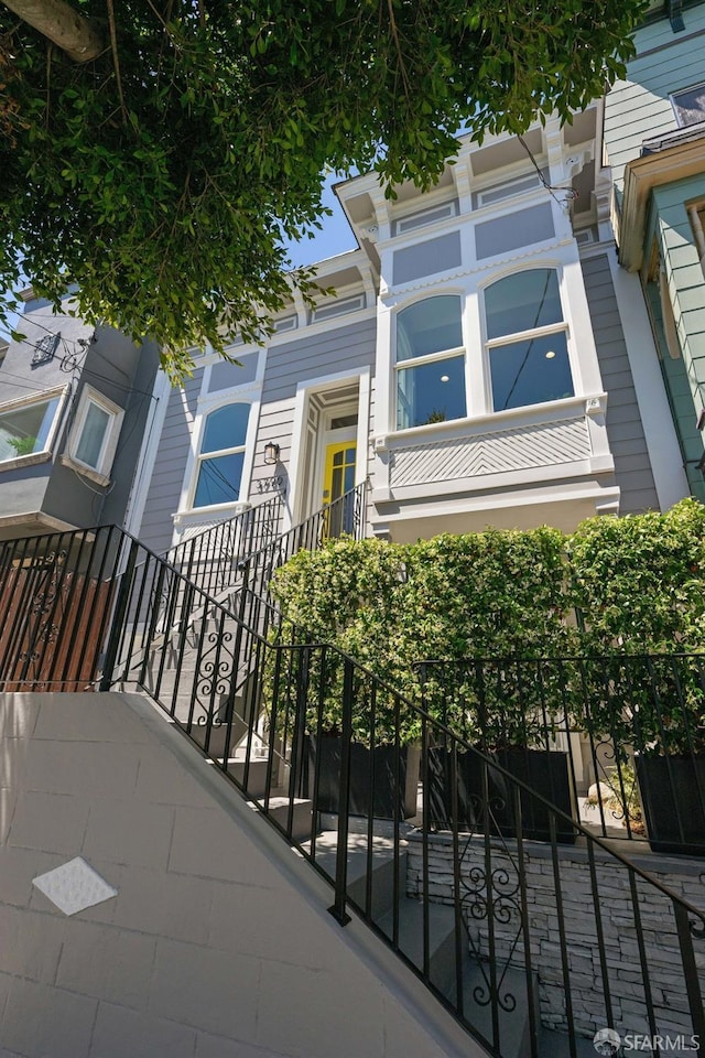 3790 Cesar Chavez St, San Francisco, CA 94110 - view of front facade