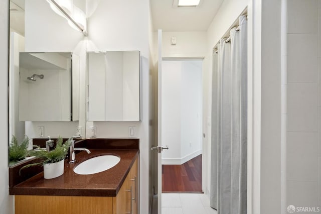 75 Moss St Unit 14, San Francisco, CA 94103 - full bathroom with vanity and baseboards