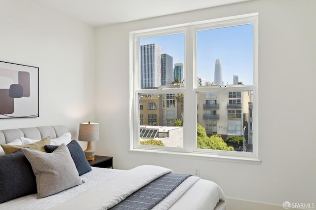 75 Moss St Unit 14, San Francisco, CA 94103 - bedroom with a skyline view