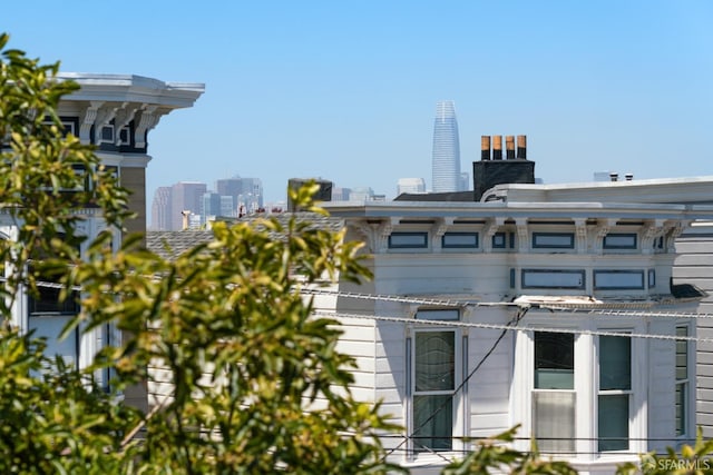 49 Hill St, San Francisco, CA 94110 - skyline view