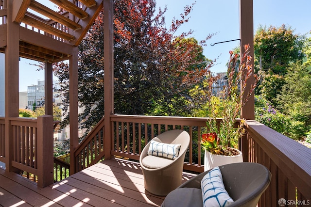 49 Hill St, San Francisco, CA 94110 - view of wooden deck