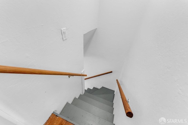 21 Hollywood Ct, San Francisco, CA 94112 - photo 36