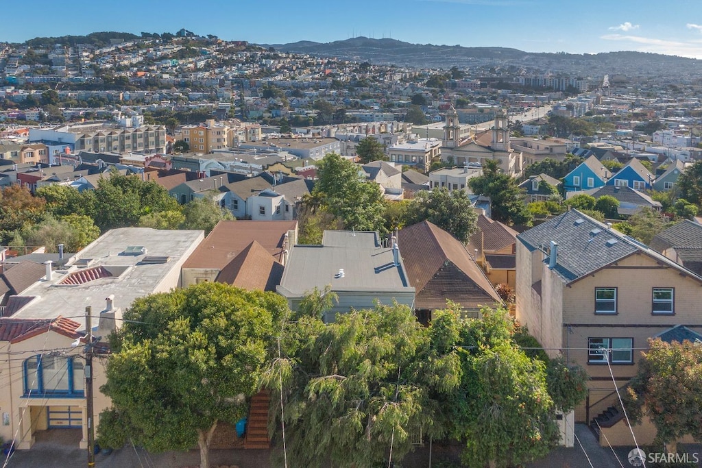 bird's eye view featuring a mountain view