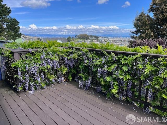 69 Bemis St, San Francisco, CA 94131 - photo 17