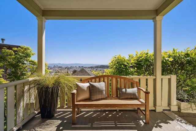 4020 20th St, San Francisco, CA 94114 - balcony featuring a mountain view