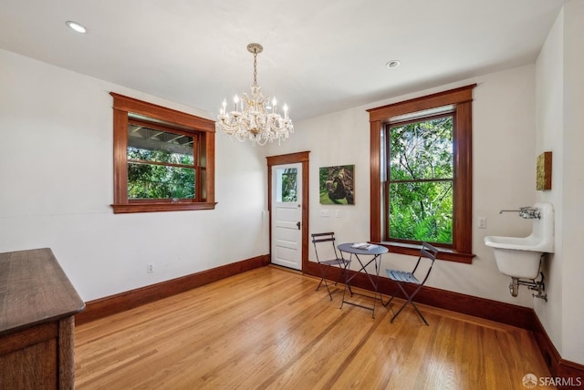 4020 20th St, San Francisco, CA 94114 - dining area with plenty of natural light, light wood-style flooring, a chandelier, baseboards, and recessed lighting