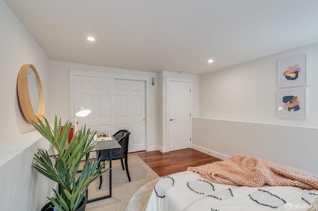 20 Marietta Dr, San Francisco, CA 94127 - bedroom with wood finished floors, a closet, recessed lighting, and baseboards
