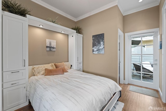 116 Alta St, San Francisco, CA 94133 - bedroom featuring light wood finished floors, ornamental molding, access to outside, and recessed lighting