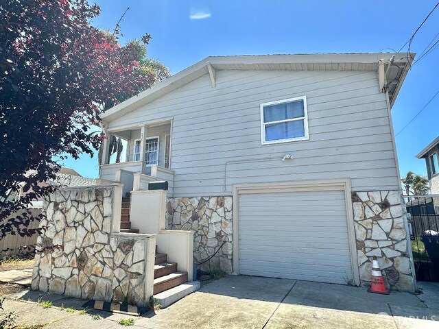125 7th St, Richmond, CA 94801 - photo 1