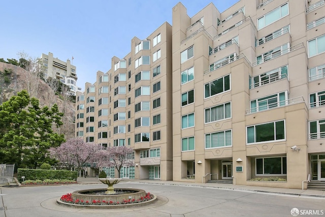 240 Lombard St Unit 329, San Francisco, CA 94111 - view of apartment building / complex