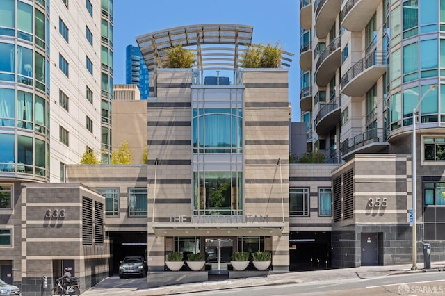 333 1st St Unit N1404, San Francisco, CA 94105 - view of building exterior with a city view