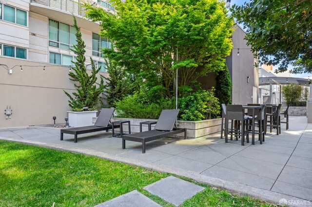 333 1st St Unit N1404, San Francisco, CA 94105 - view of patio / terrace featuring outdoor dining space