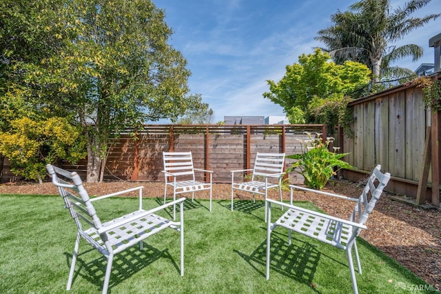 411 Clipper St, San Francisco, CA 94114 - view of yard