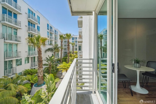 555 4th St Unit 636, San Francisco, CA 94107 - view of balcony