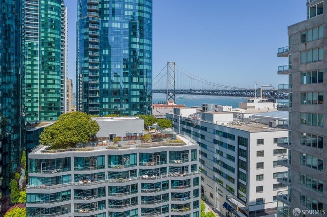 333 Beale St Unit 7G, San Francisco, CA 94105 - property's view of city featuring a water view