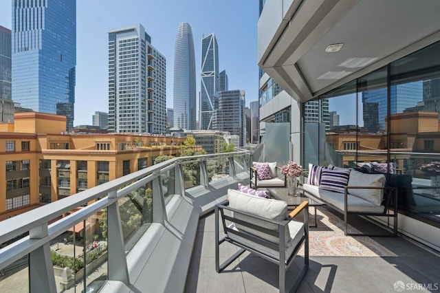 333 Beale St Unit 7G, San Francisco, CA 94105 - balcony featuring an outdoor hangout area and a city view