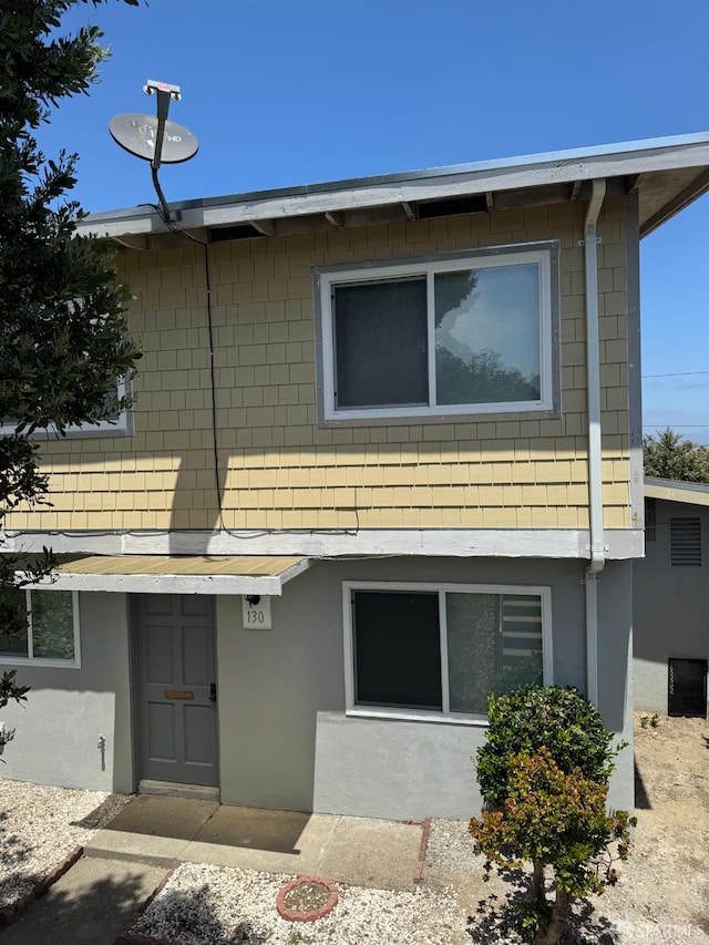 130 Albatross Ct Unit 16, San Francisco, CA 94124 - view of front of property featuring stucco siding