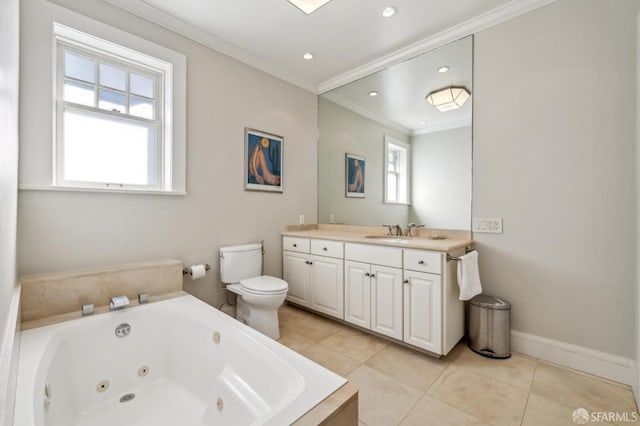 bathroom featuring a tub to relax in, a healthy amount of sunlight, ornamental molding, and toilet