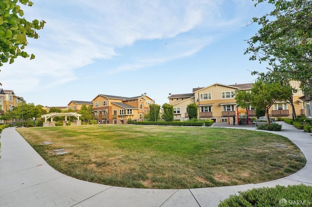 104 Diamond Cove Ter, San Francisco, CA 94134 - surrounding community featuring a residential view and a lawn