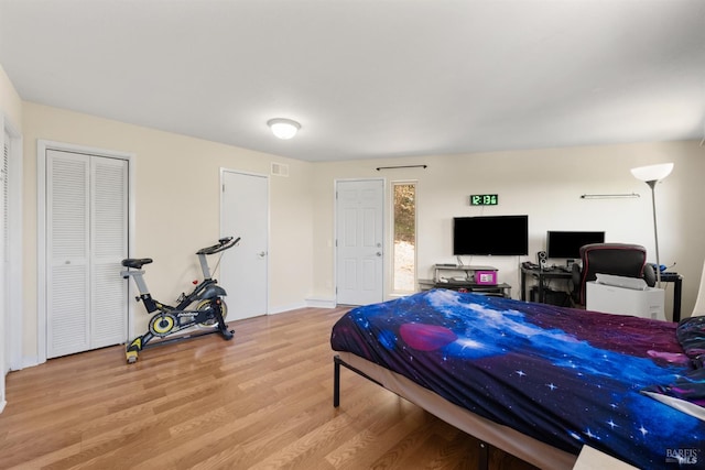 66 Bridge Rd, Novato, CA 94945 - bedroom with light wood-type flooring and a desk