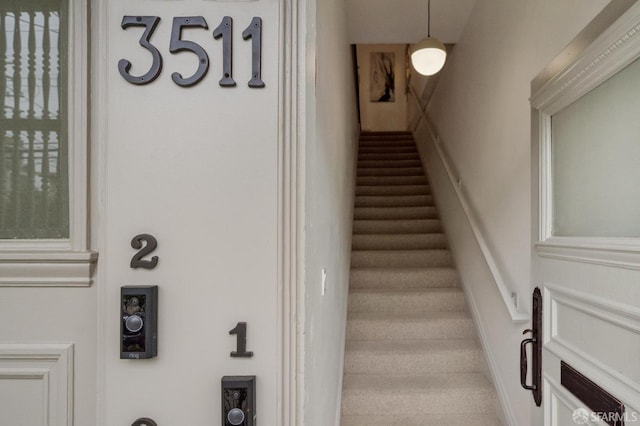 3511 23rd St Unit 1, San Francisco, CA 94110 - view of stairway