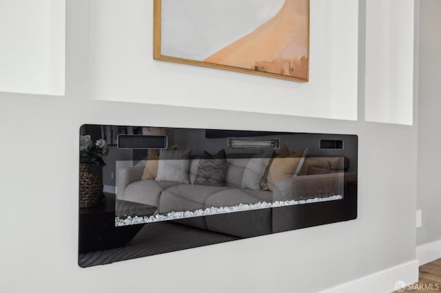 details featuring baseboards