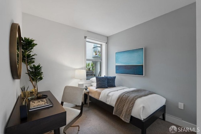 view of carpeted bedroom