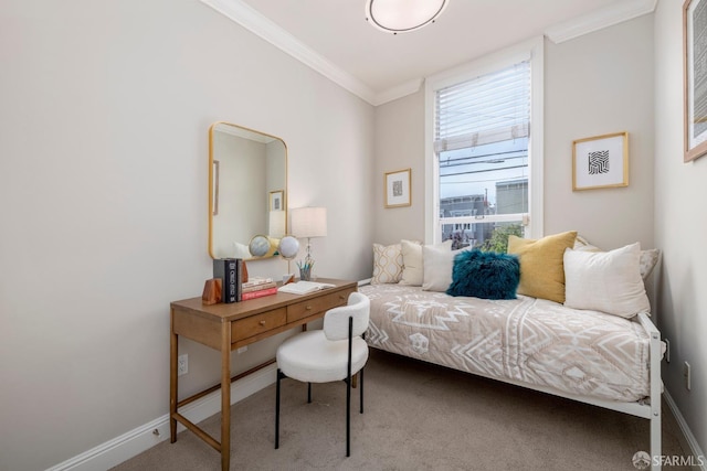 2675 Sutter St, San Francisco, CA 94115 - carpeted home office with crown molding and baseboards