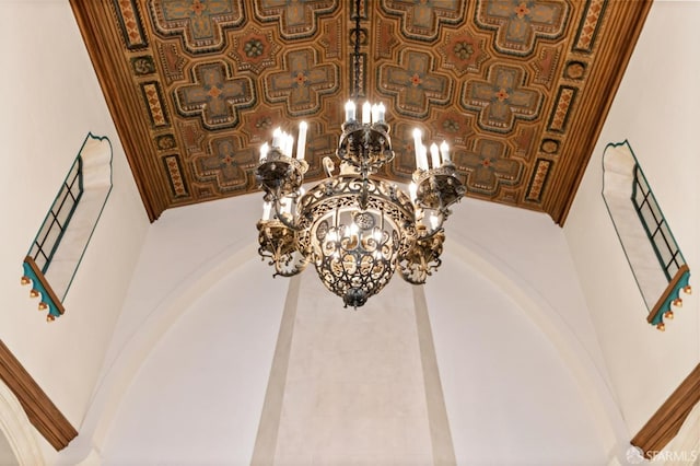 1201 California St Unit 205, San Francisco, CA 94109 - detailed view of a chandelier