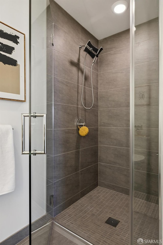 338 Main St Unit 19G, San Francisco, CA 94105 - full bath with a shower stall