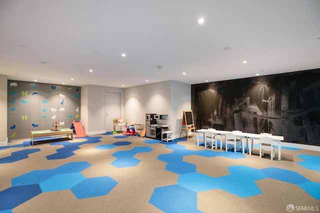 338 Main St Unit 19G, San Francisco, CA 94105 - rec room featuring recessed lighting and carpet