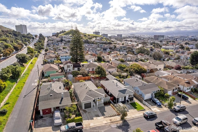 birds eye view of property featuring a residential view