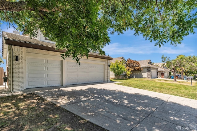 4156 N Amargosa Dr N, Antioch, CA 94531 - view of front of property featuring a garage, a front yard, concrete driveway, and a tiled roof