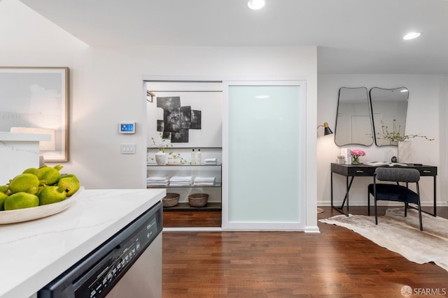 1970 Sutter St Unit 107, San Francisco, CA 94115 - interior space featuring dark wood-style flooring, a desk, and recessed lighting