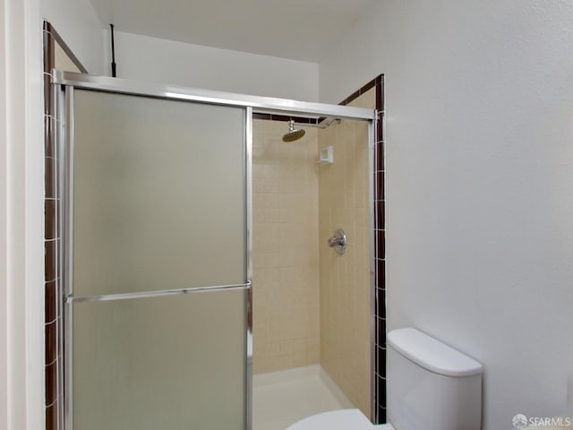 1279 41st Ave, San Francisco, CA 94122 - full bathroom featuring a stall shower