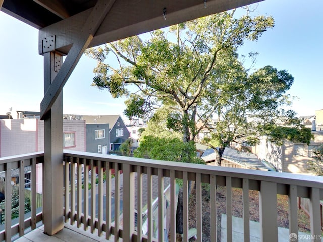 1279 41st Ave, San Francisco, CA 94122 - balcony with a residential view