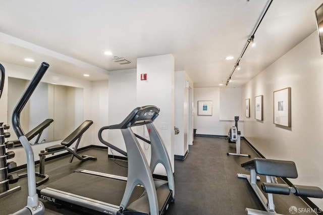 38 Bryant St Unit 405, San Francisco, CA 94105 - gym with recessed lighting and baseboards