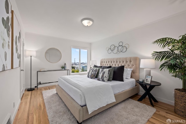 1727 45th Ave, San Francisco, CA 94122 - bedroom featuring light wood finished floors