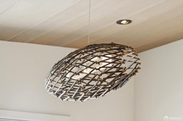 1515 Van Dyke Ave, San Francisco, CA 94124 - detailed view of recessed lighting