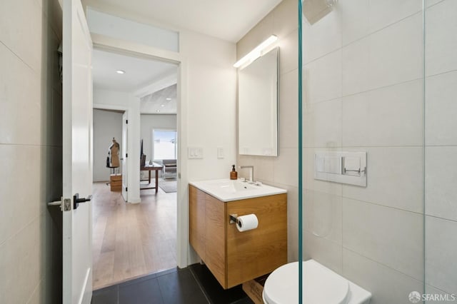 1515 Van Dyke Ave, San Francisco, CA 94124 - bathroom featuring vanity and tile walls