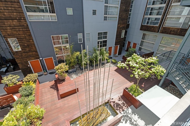 175 Bluxome St Unit 202, San Francisco, CA 94107 - view of wooden deck