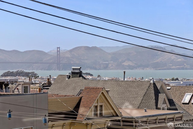 1998 Vallejo St Unit 2, San Francisco, CA 94123 - mountain view with a large body of water